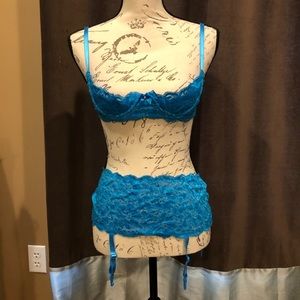 Turquoise lingerie set
